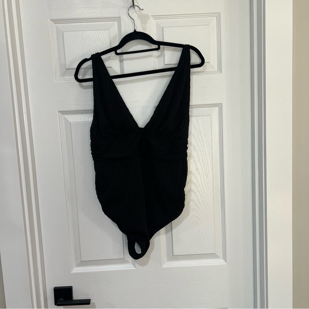 Black Ribbed Swimsuit w/ adjustable straps